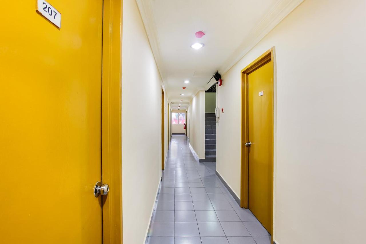 Oyo 43927 Sassana Hotel Kuala Lumpur Zewnętrze zdjęcie