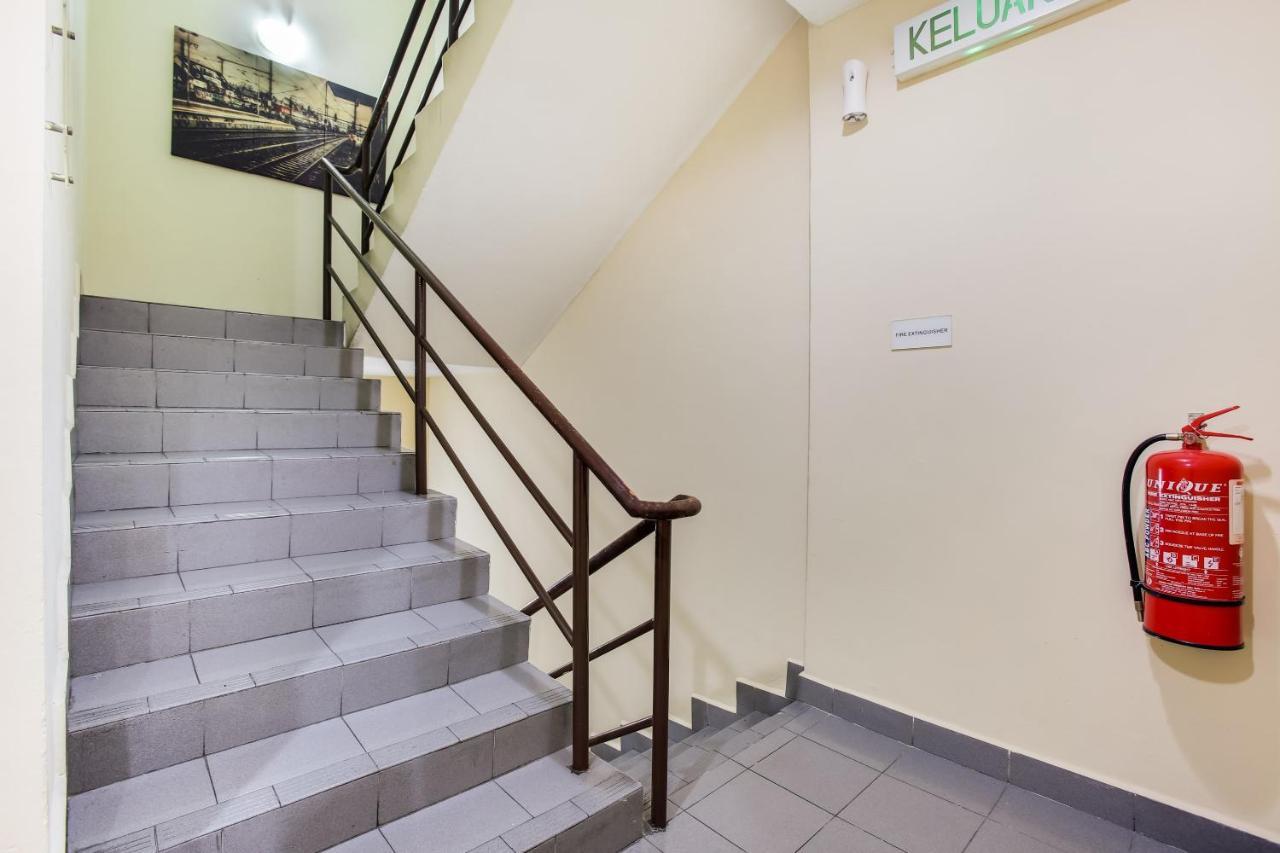 Oyo 43927 Sassana Hotel Kuala Lumpur Zewnętrze zdjęcie