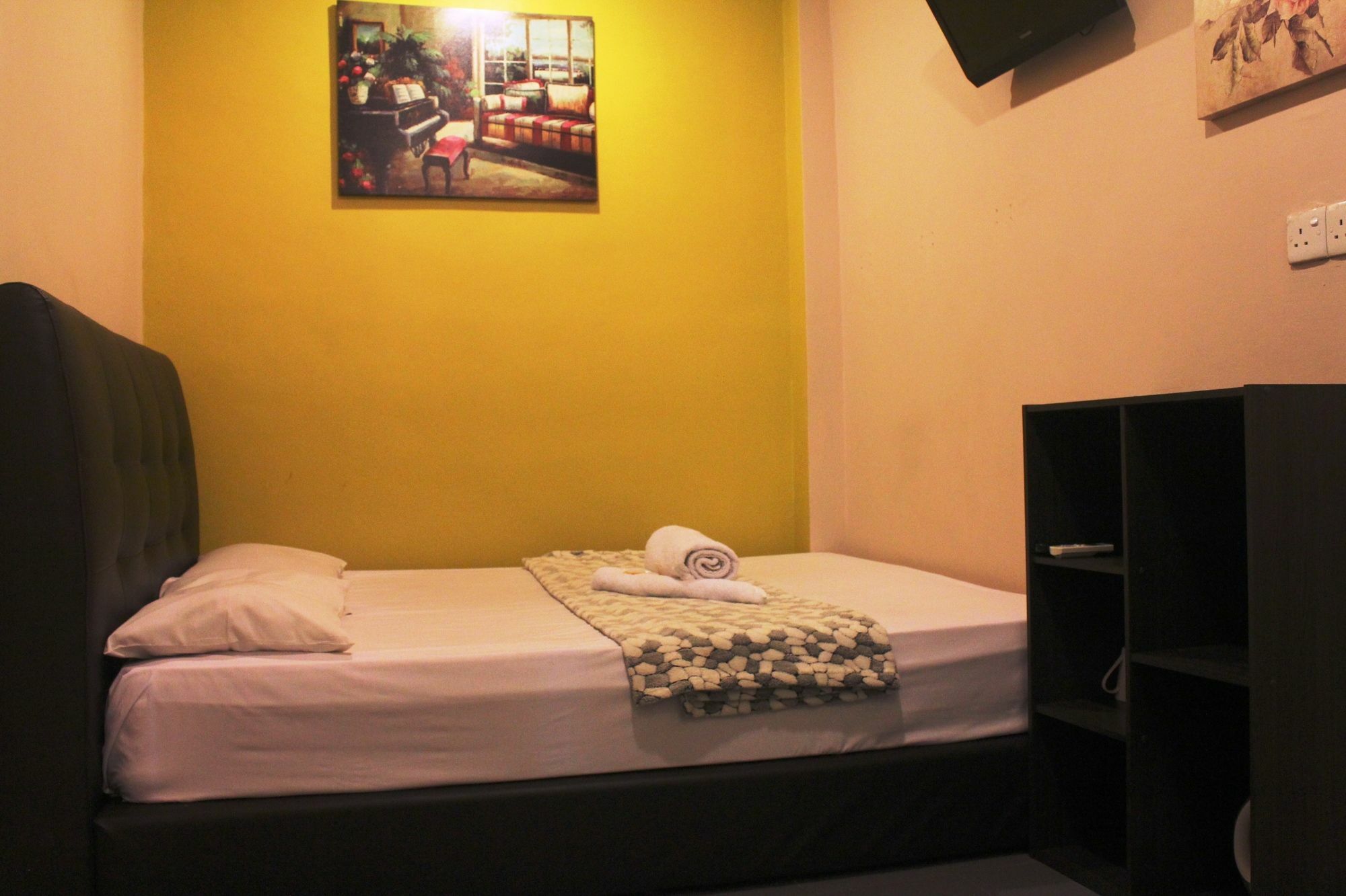 Oyo 43927 Sassana Hotel Kuala Lumpur Zewnętrze zdjęcie